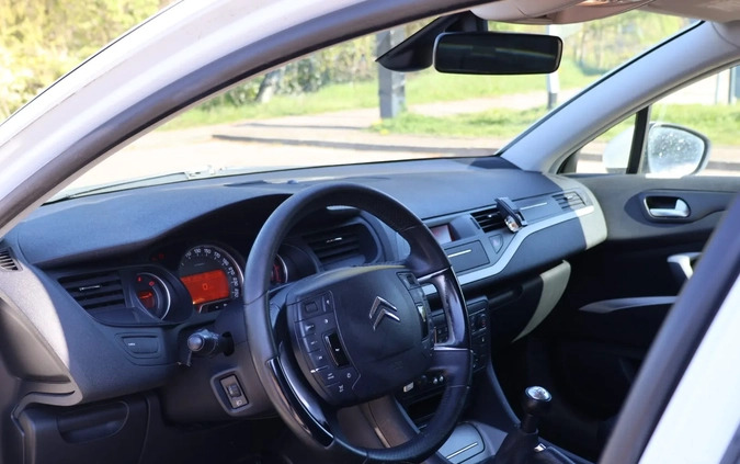 Citroen C5 cena 18500 przebieg: 274000, rok produkcji 2013 z Gdańsk małe 232